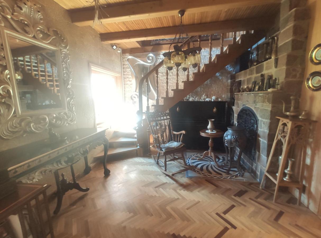 Pas Birute Hotel Каунас Екстериор снимка