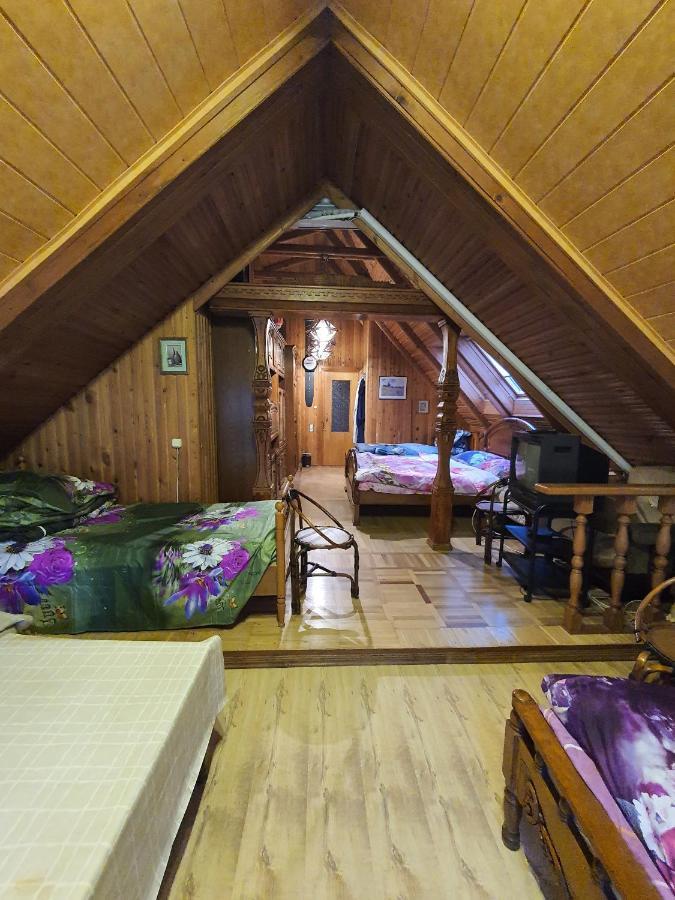 Pas Birute Hotel Каунас Екстериор снимка