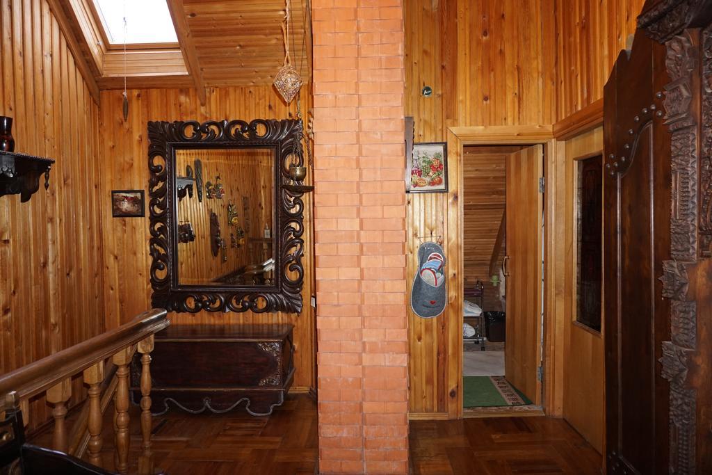 Pas Birute Hotel Каунас Екстериор снимка