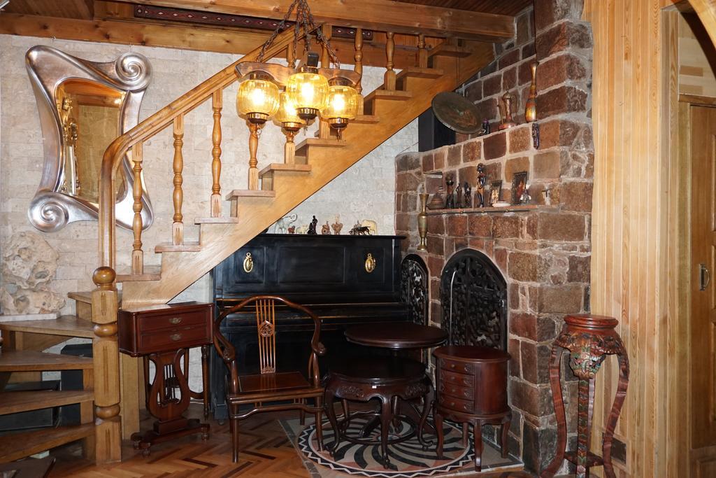 Pas Birute Hotel Каунас Екстериор снимка